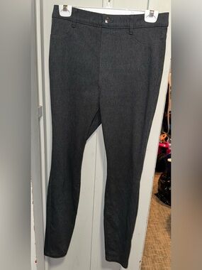 Time and Tru Women's Pants size M